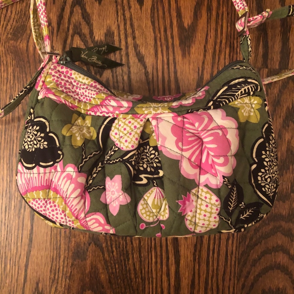 VERA BRADLEY CROSSBODY